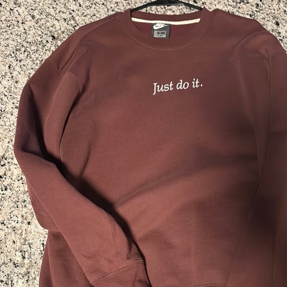 Nike Men's Brown Sweater - Picture 1 of 6